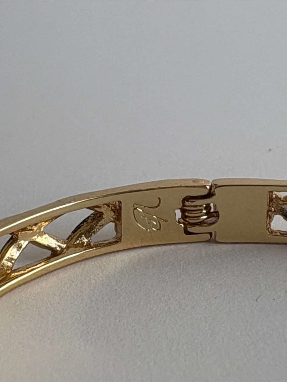 Gold Lattice Openwork Bangle Bracelet - Women's Jewelry